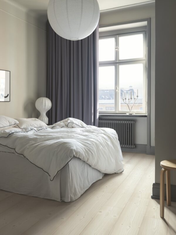 BRUSHED WHITE PINE LAMINAT VISBY L0331-03373 - Bild 2
